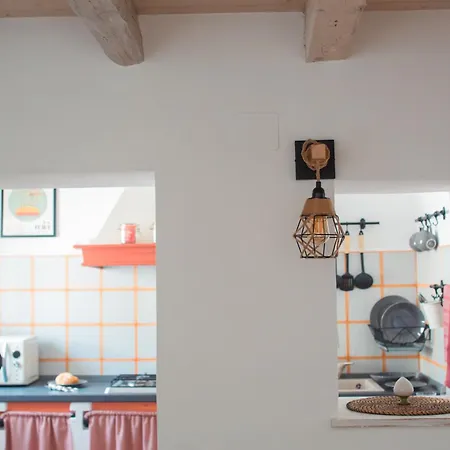 Casa Antica Pietra بيت للعطل *